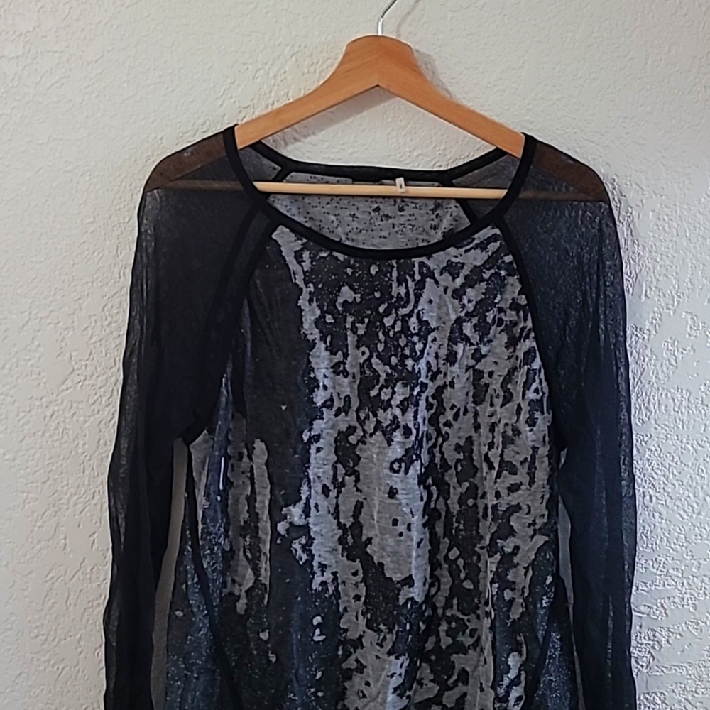 ELIE TAHARI (MEDIUM)